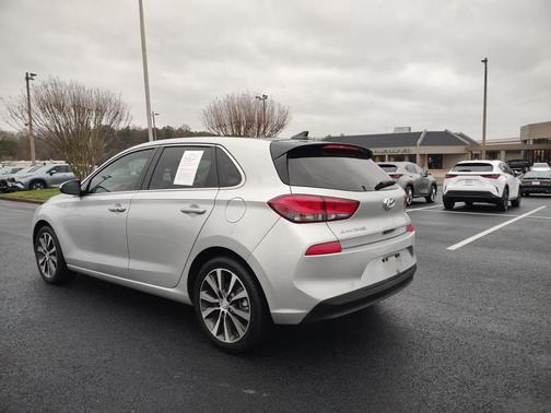 2019 Hyundai Elantra GT Base