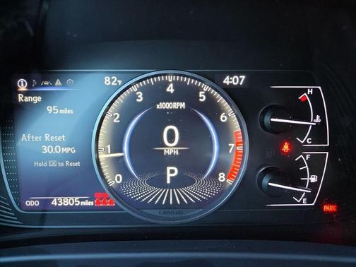 Nori Green Pearl 2020 Lexus UX 200 Base