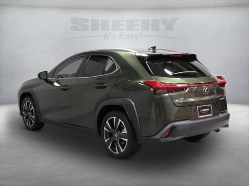 Nori Green Pearl 2020 Lexus UX 200 Base