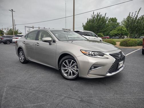 Silver 2018 Lexus ES 300h Base