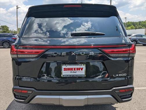 2025 Lexus LX 600 Luxury