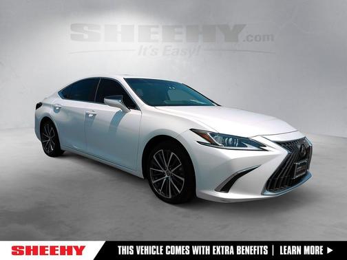 White Pearl 2023 Lexus ES 350 Base