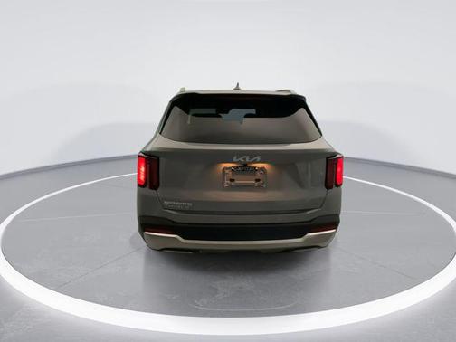 Wolf Gray 2025 Kia Sorento S