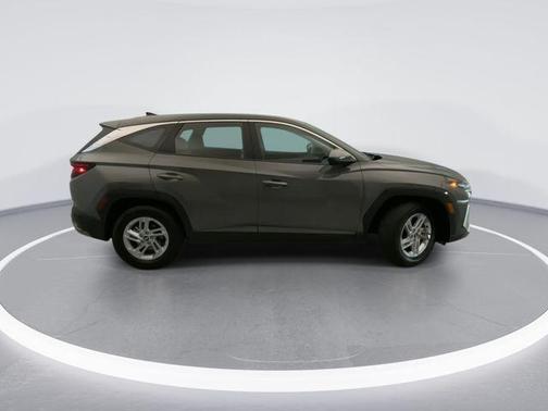 Hampton Gray 2026 Hyundai TUCSON SE