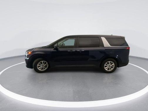 2022 Kia Carnival LXS