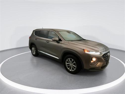 2019 Hyundai SANTA FE SE 2.4