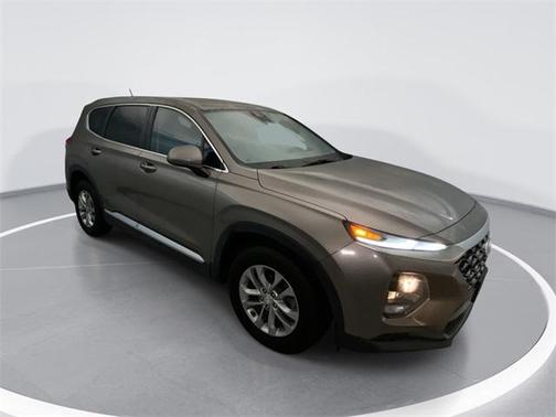 2019 Hyundai SANTA FE SE 2.4