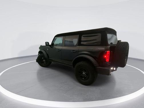 SHADOW BLACK 2024 Ford Bronco Wildtrak