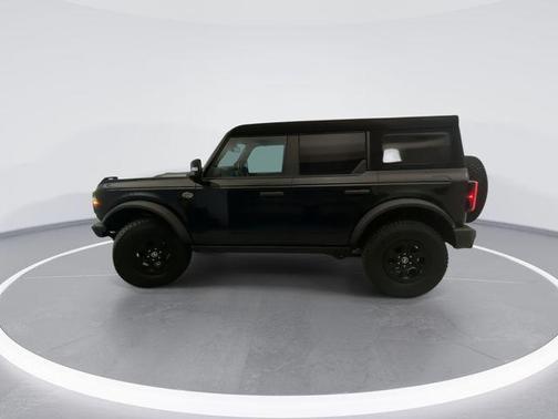 SHADOW BLACK 2024 Ford Bronco Wildtrak
