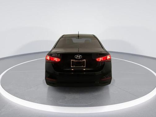Absolute Black 2022 Hyundai Accent SE