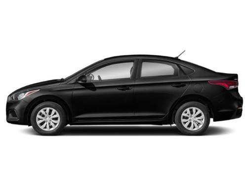 Absolute Black 2022 Hyundai Accent SE
