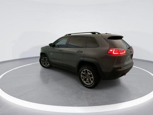 Sting-Gray Clearcoat 2022 Jeep Cherokee Trailhawk