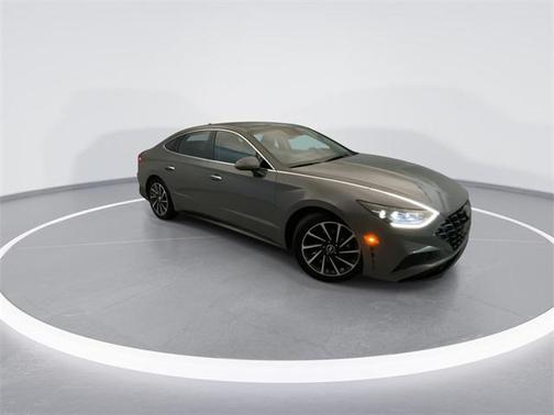 2022 Hyundai SONATA Limited