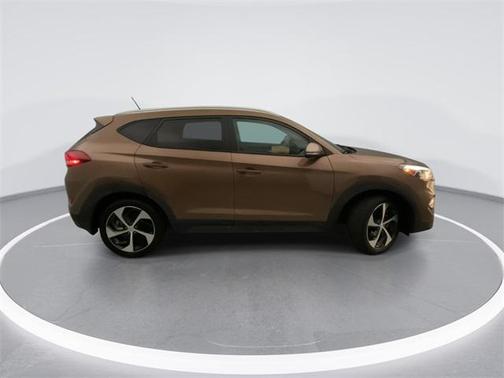 2016 Hyundai TUCSON Sport