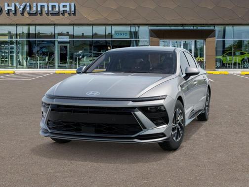 2026 Hyundai SONATA Hybrid Base