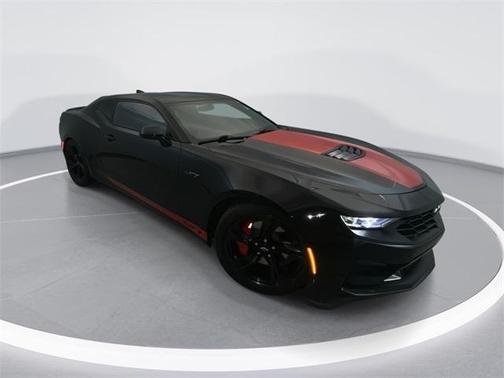 2021 Chevrolet Camaro RWD Coupe LT1