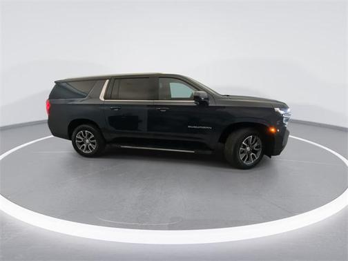 2023 Chevrolet Suburban LS