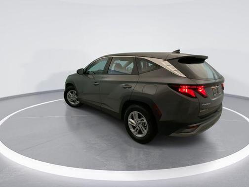 Hampton Gray 2026 Hyundai TUCSON SE
