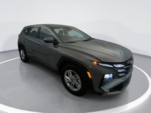 Hampton Gray 2026 Hyundai TUCSON SE