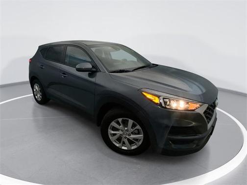 2021 Hyundai TUCSON SE