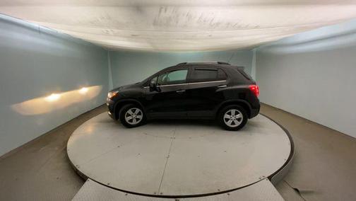 Mosaic Black Metallic 2019 Chevrolet Trax LT