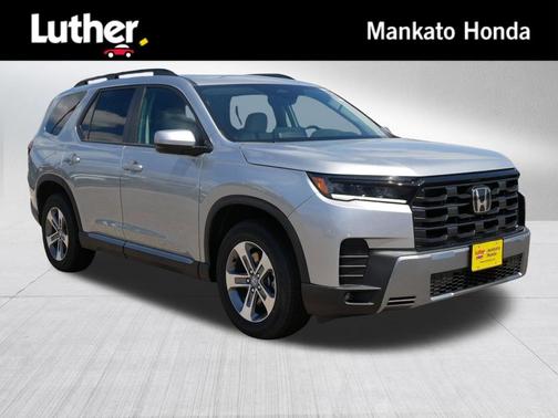 Solar Silver Metallic 2026 Honda Pilot EX-L