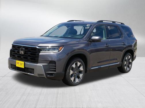 Modern Steel Metallic 2026 Honda Pilot Touring 8-Passenger