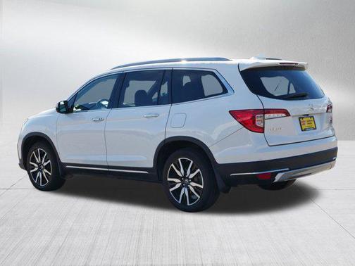 2021 Honda Pilot Touring 8-Passenger
