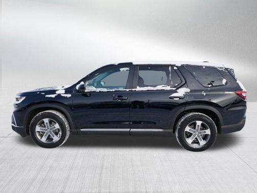 2023 Honda Pilot AWD EX-L 8 Passenger