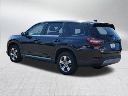 2023 Honda Pilot EX-L 7 Passenger