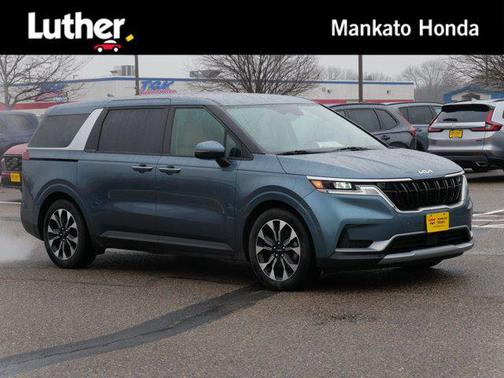 2023 Kia Carnival EX