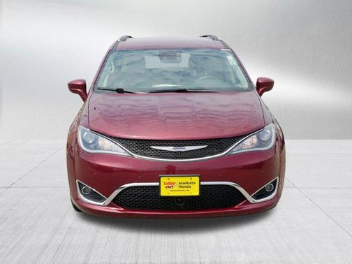 2020 Chrysler Pacifica Touring-L Plus