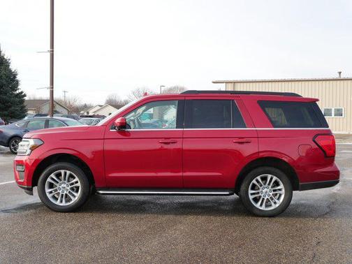 2022 Ford Expedition XLT