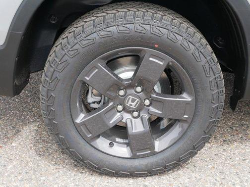 Solar Silver Metallic 2026 Honda Ridgeline TrailSport