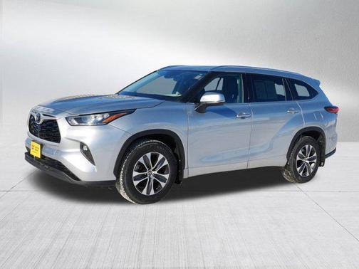 2020 Toyota Highlander XLE