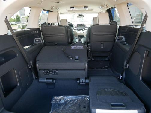 Smoke Blue Pearl 2026 Honda Odyssey Elite