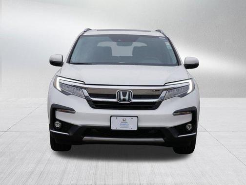 2022 Honda Pilot Touring 8-Passenger