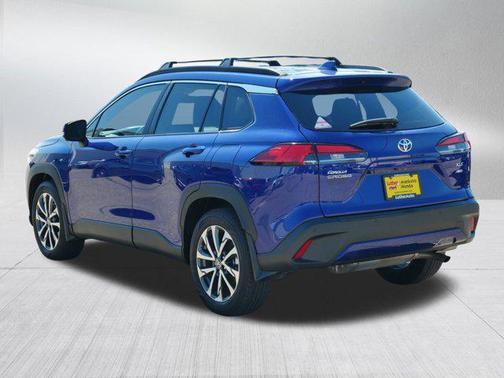 2023 Toyota Corolla Cross XLE