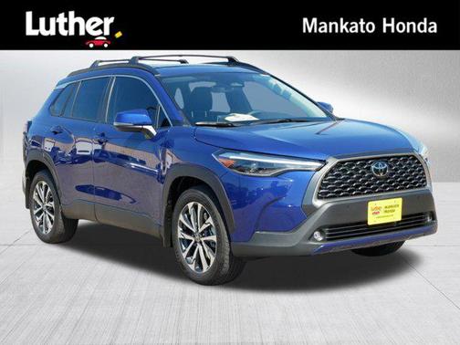 2023 Toyota Corolla Cross XLE
