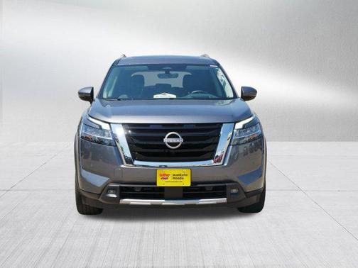 2024 Nissan Pathfinder Platinum 4WD