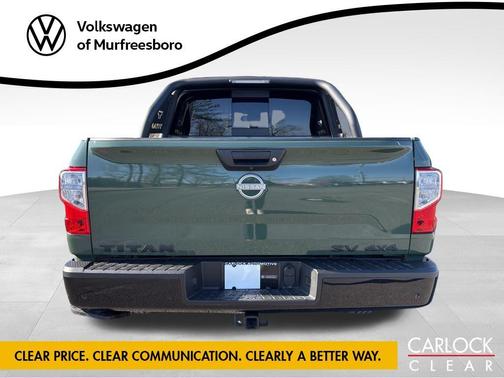 2024 Nissan Titan SV