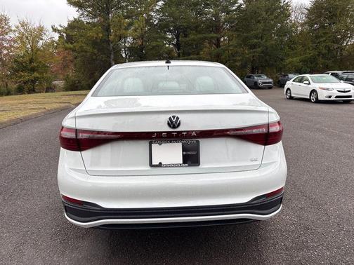 2026 Volkswagen Jetta 1.4T SE