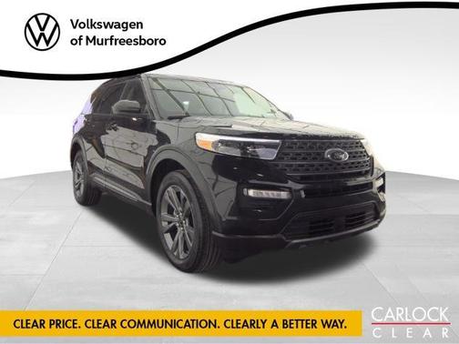 AGATE BLACK METALLIC 2023 Ford Explorer XLT