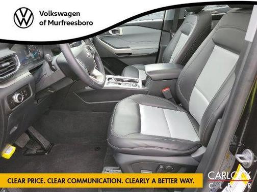 AGATE BLACK METALLIC 2023 Ford Explorer XLT