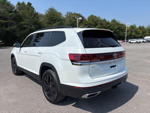 2026 Volkswagen Atlas 2.0T SE w/Technology 4MOTION
