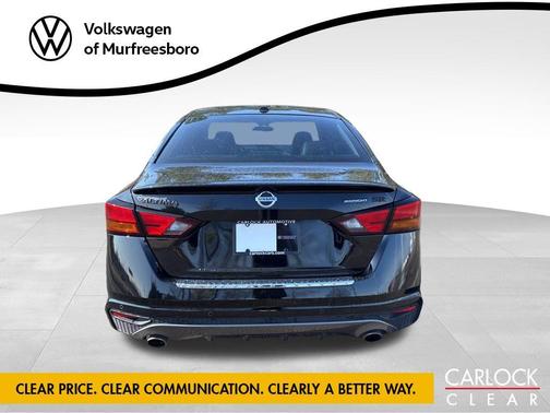 2022 Nissan Altima SR FWD