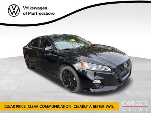 2022 Nissan Altima SR FWD