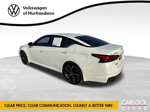 Pearl White Tricoat 2024 Nissan Altima SR FWD
