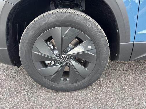 2026 Volkswagen Taos S