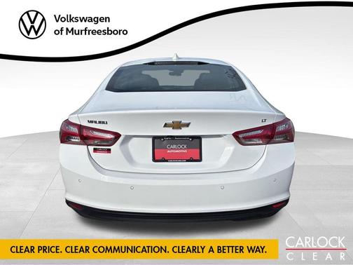 Summit White 2024 Chevrolet Malibu FWD 2LT